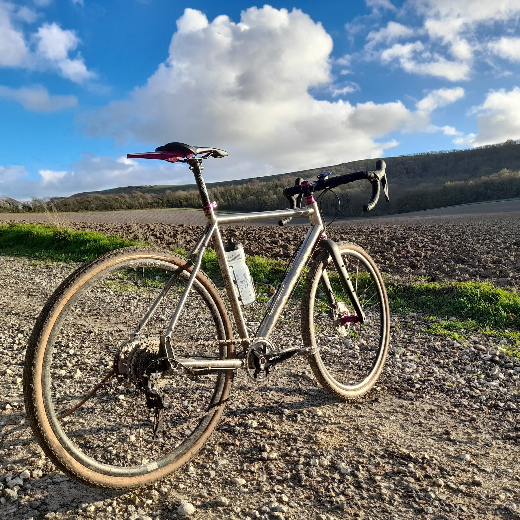 Eight Bells -  Pinion Titanium Bike Builder