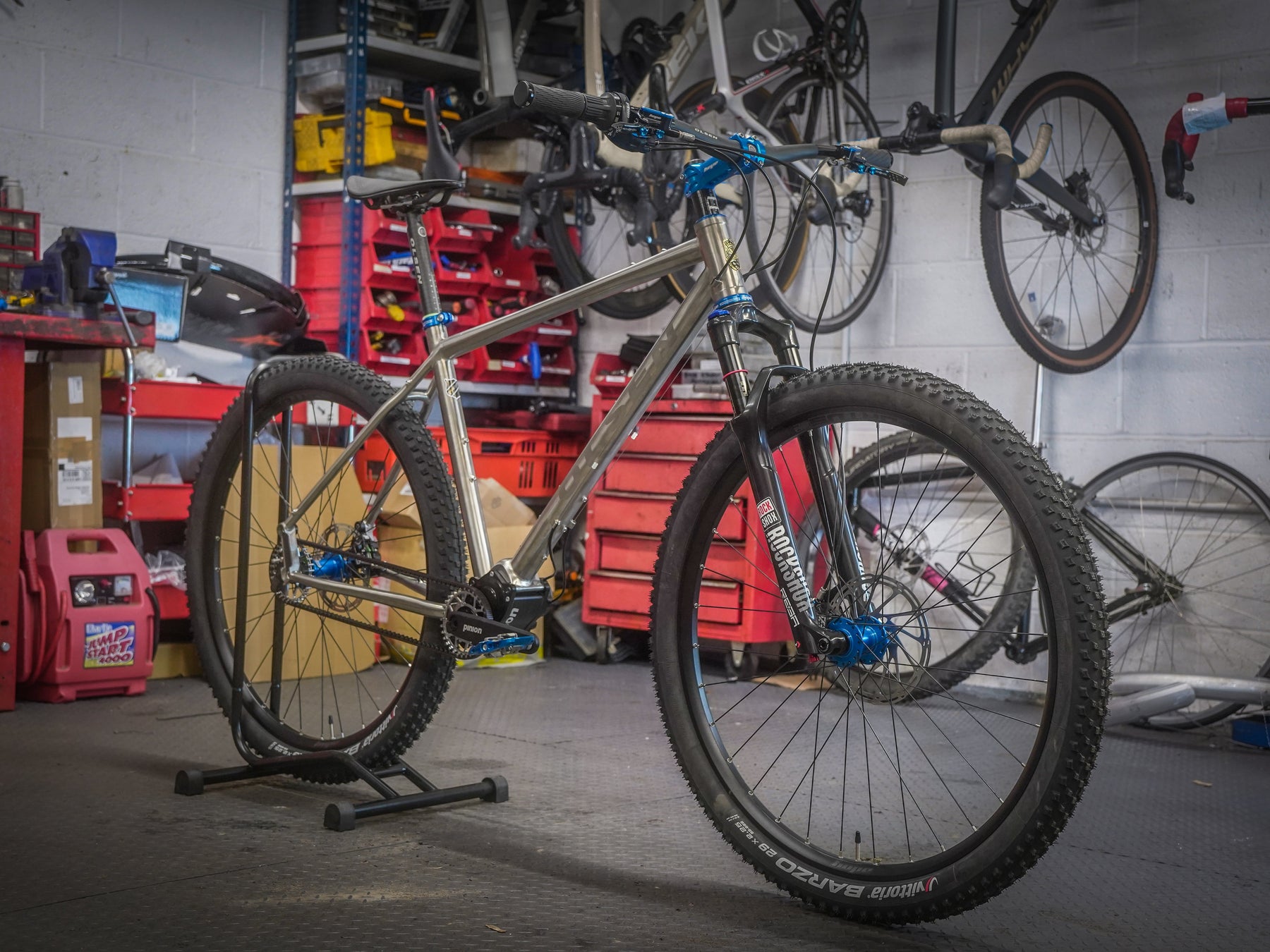 Lamb - Pinion Titanium Bike Builder