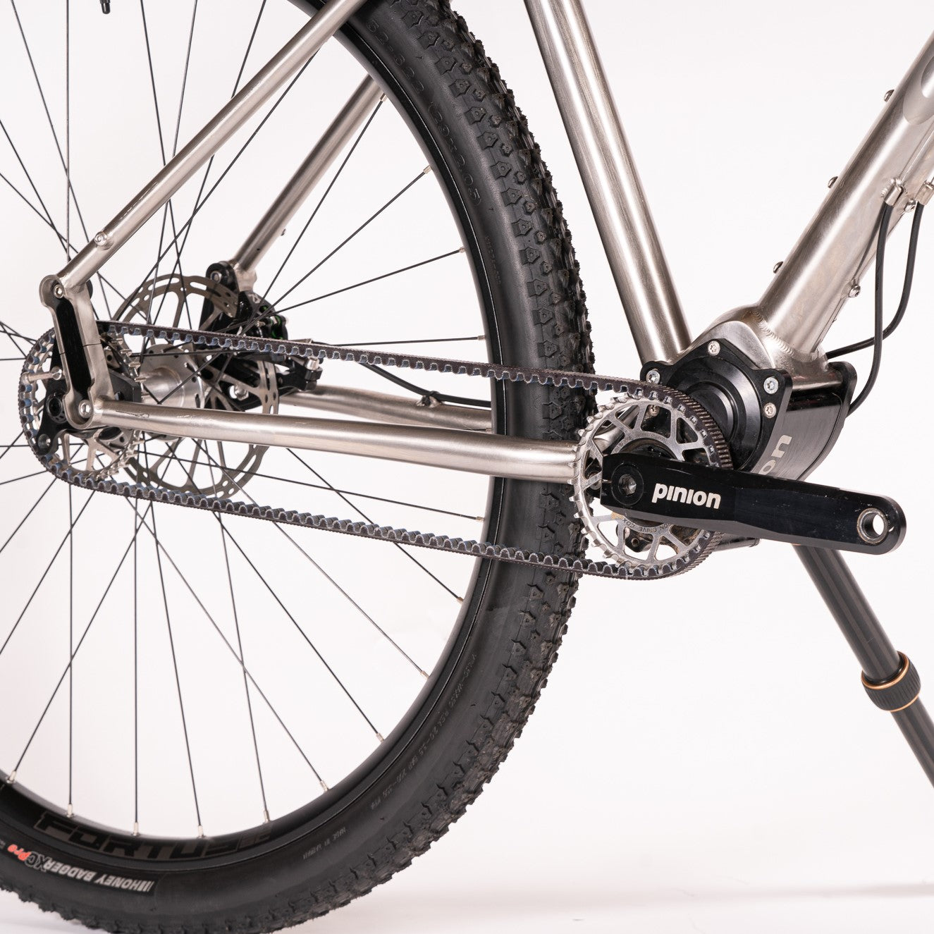 Lamb - Pinion Titanium Bike Builder